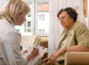 doctor consulting her patient